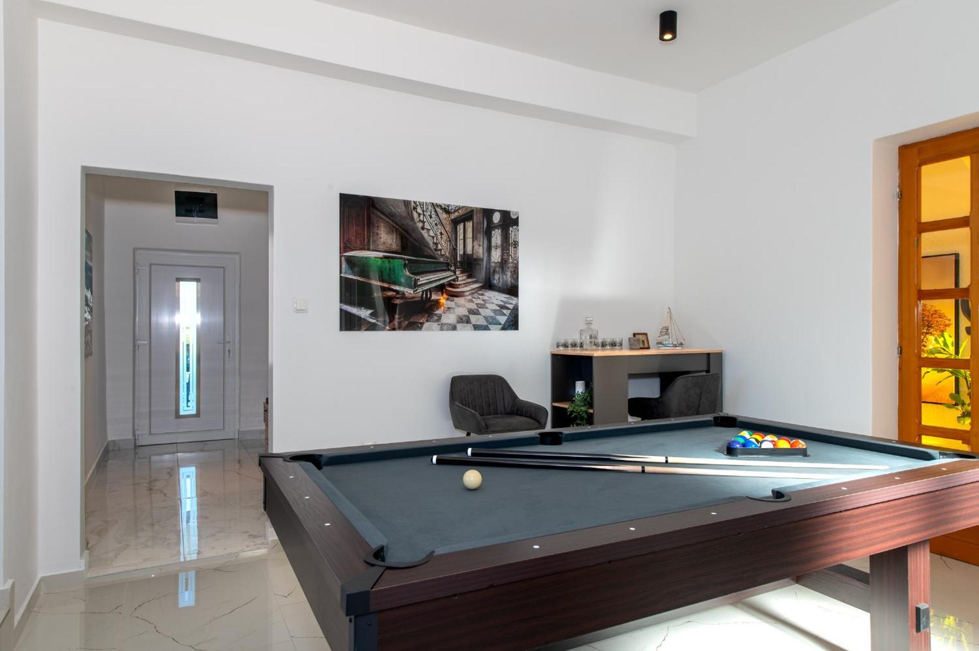 Villa Plenca - Heated Pool ! Šibenik Dış mekan fotoğraf