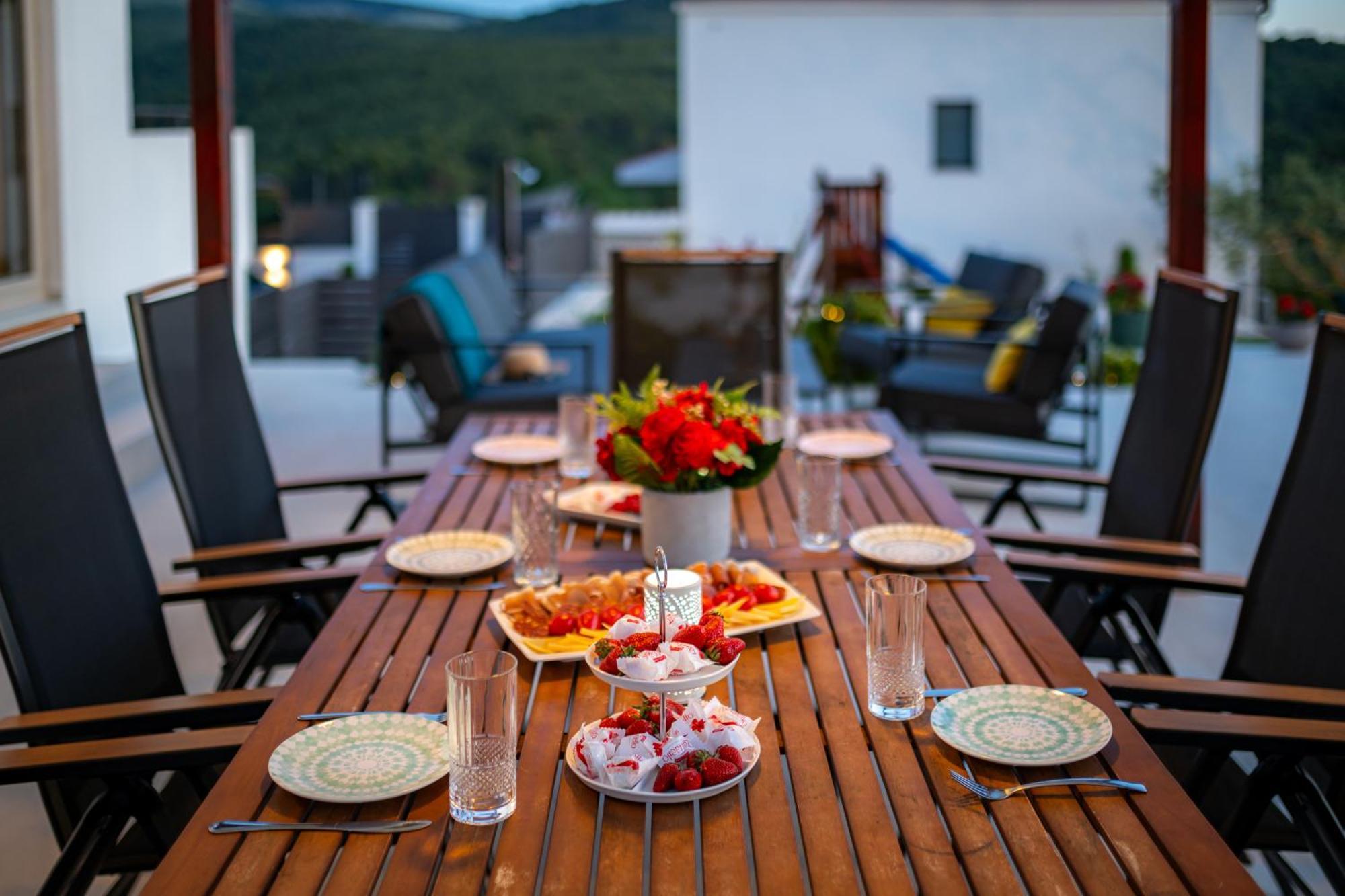 Villa Plenca - Heated Pool ! Šibenik Dış mekan fotoğraf